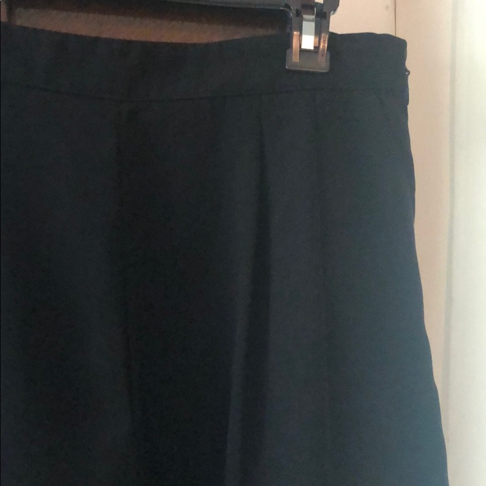 New Topshop Flippy black shorts with pockets